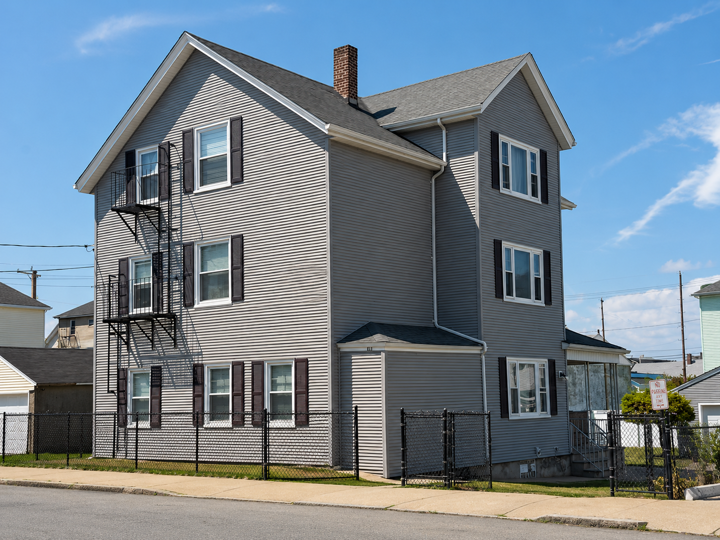 90 Aetna Street - 1