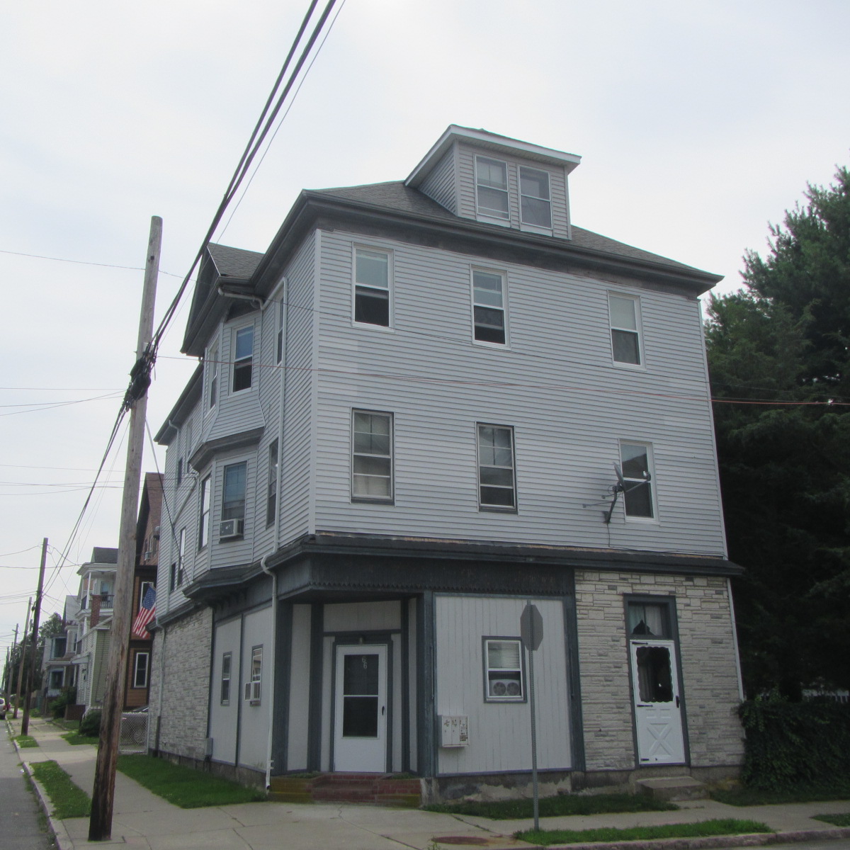 180 Richmond Street - 2